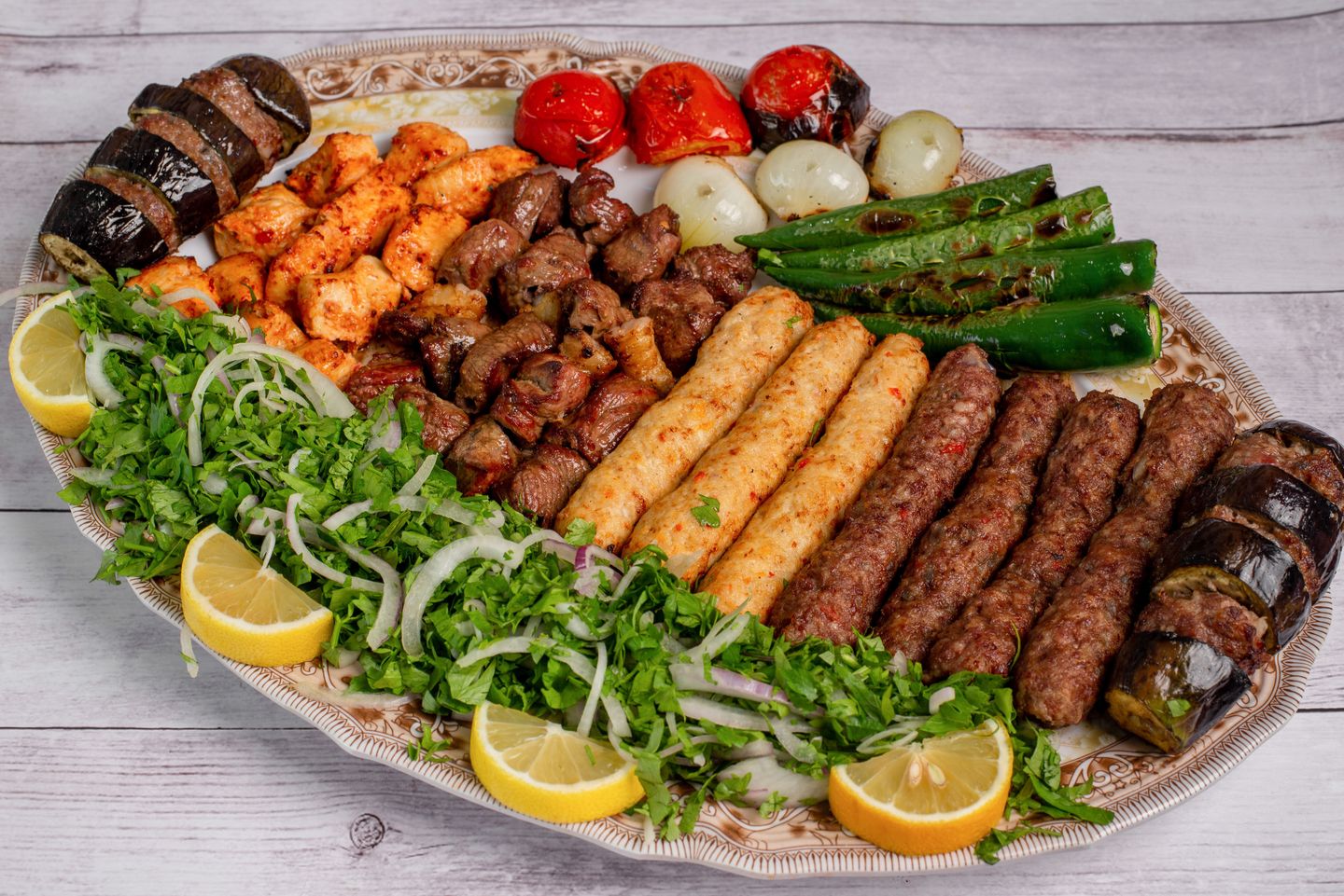 Al Rafedin Mix Grills