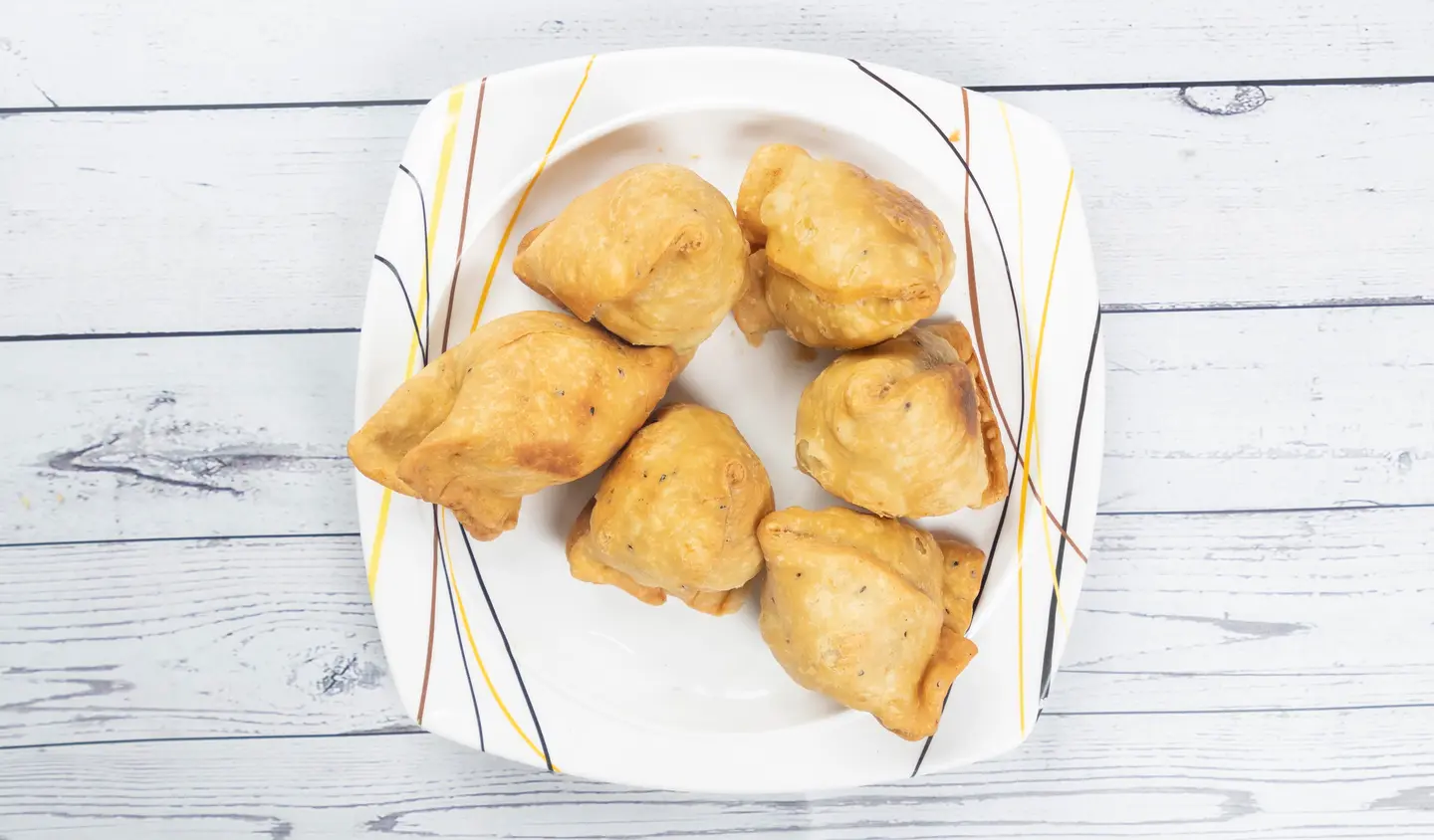 سمبوسة بطاطــس