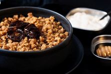 عريكة بالقشطة والعسل المذاق
