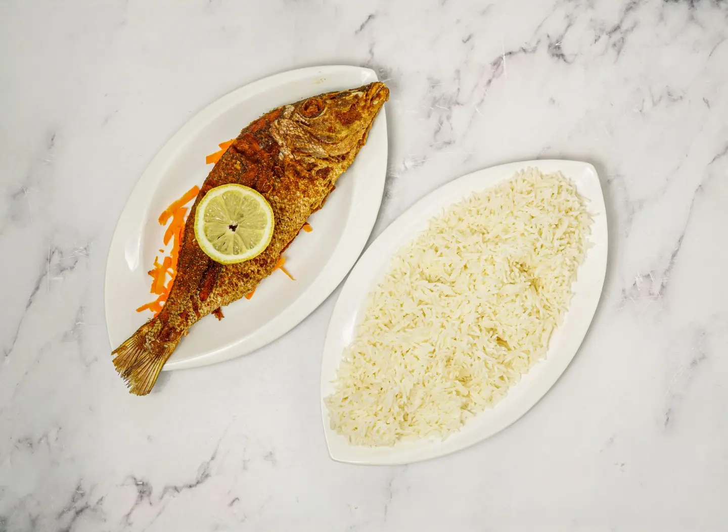 وجبة سمك مع أرز