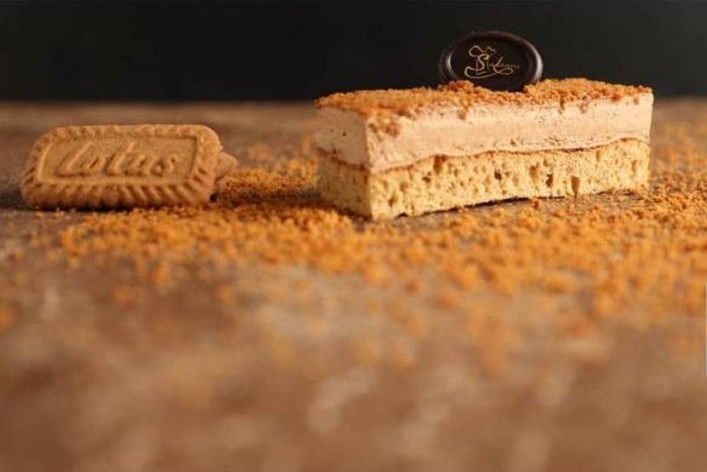 Lotus Mousse Cake