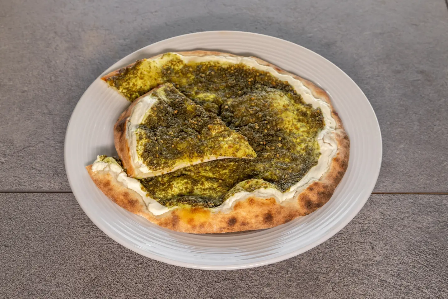 لبنة وزعتر