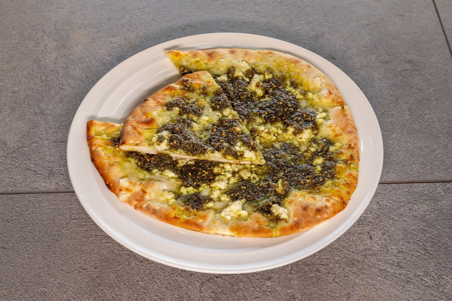 جبن وزعتر