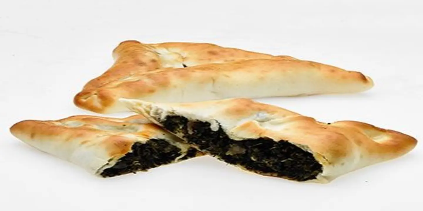 فطيرة لبنه - لبنه بالسبانخ