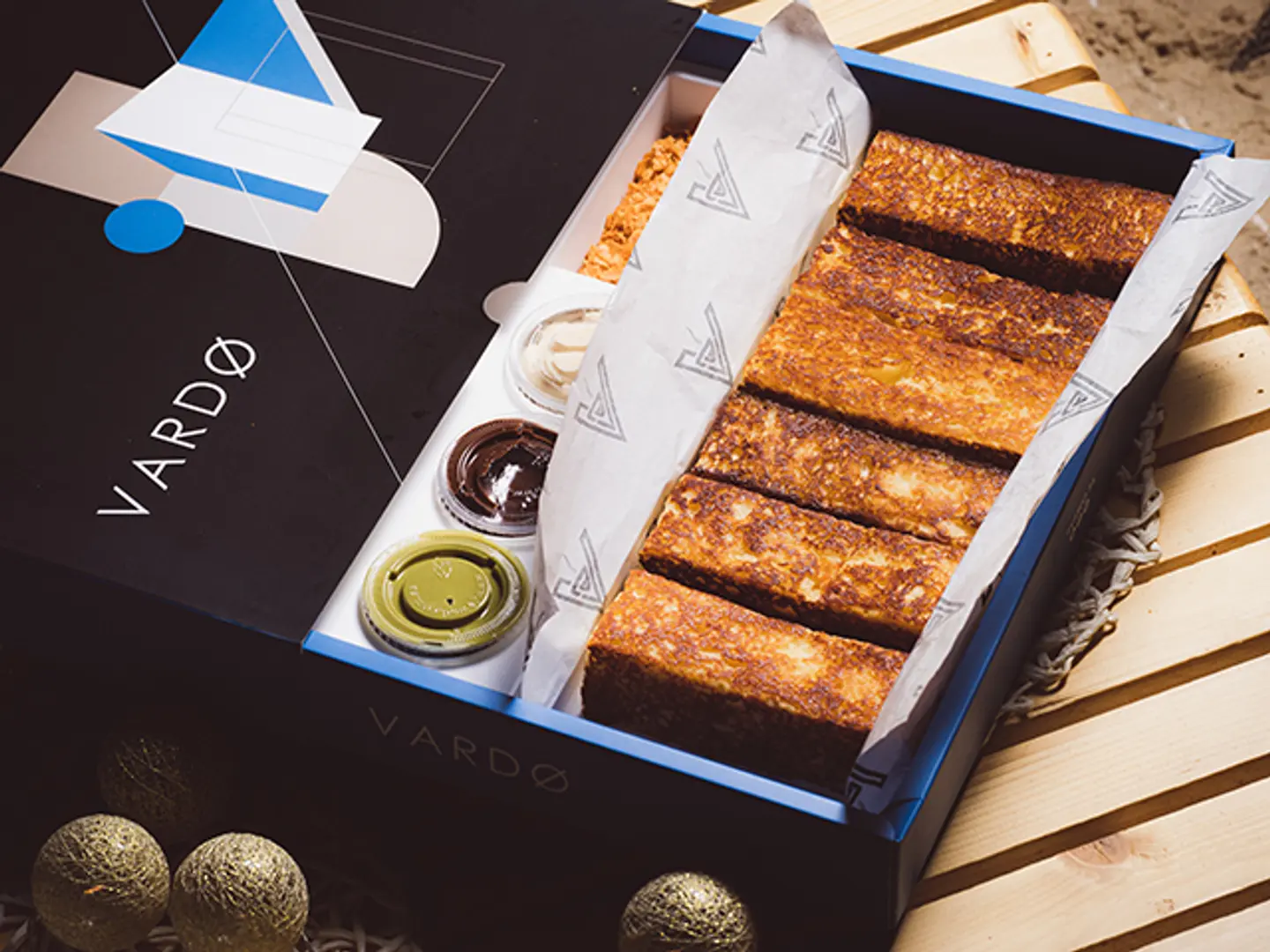French Toast Box