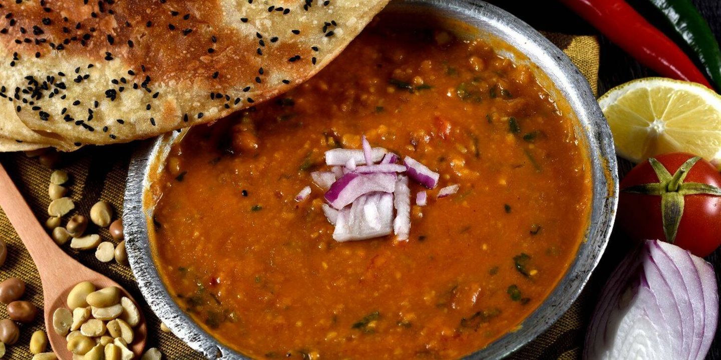 Fakhar Peas With Foul