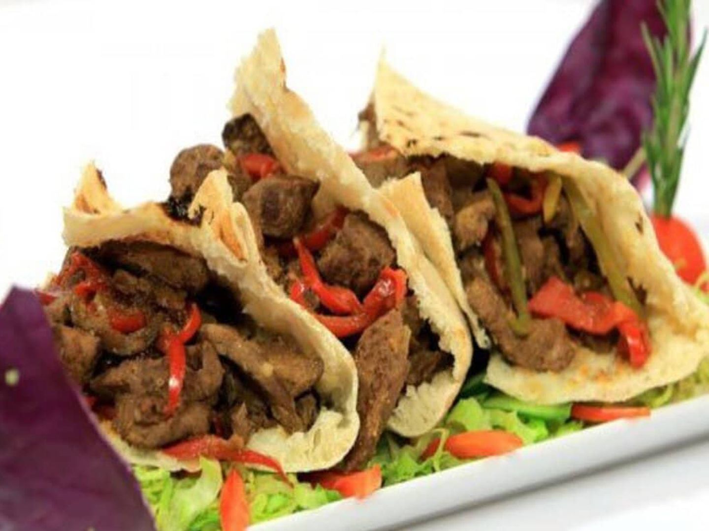 ساندوتش كبدة فطيرة
