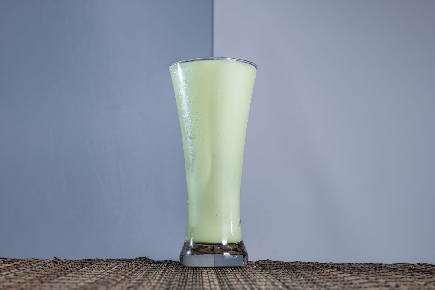 افوكادو - وسط