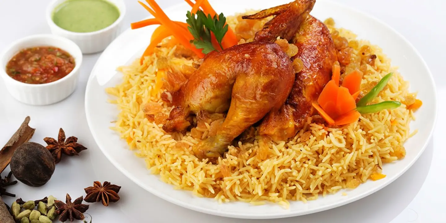 نص دجاج مندي