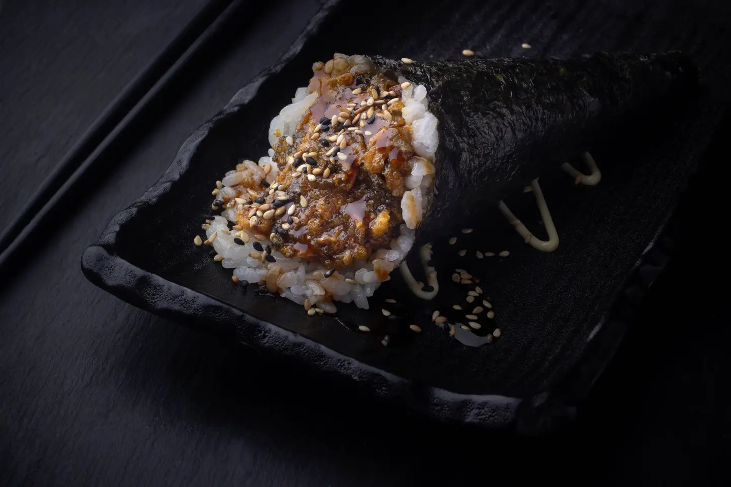 Crispy Salmon Temaki