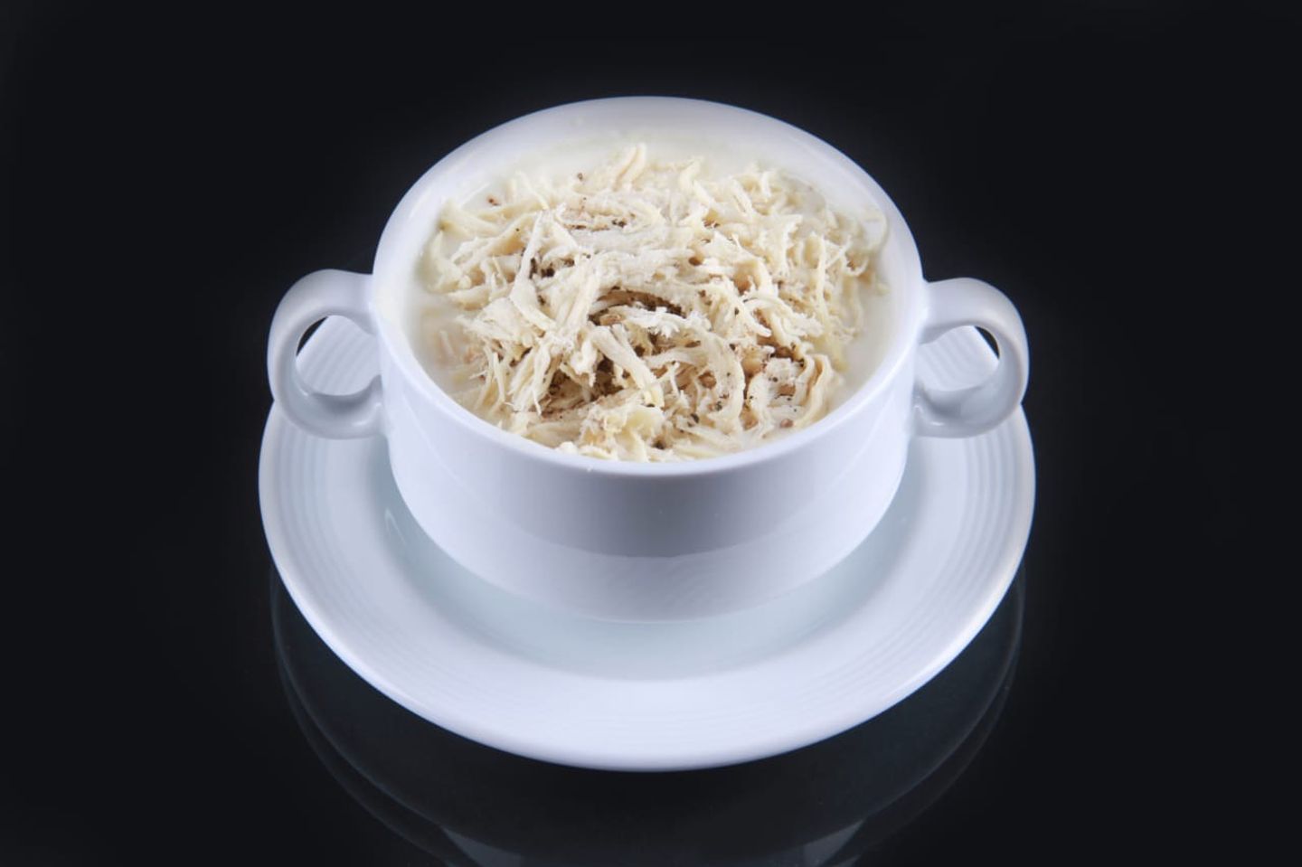 شوربة الفطر مع الدجاج