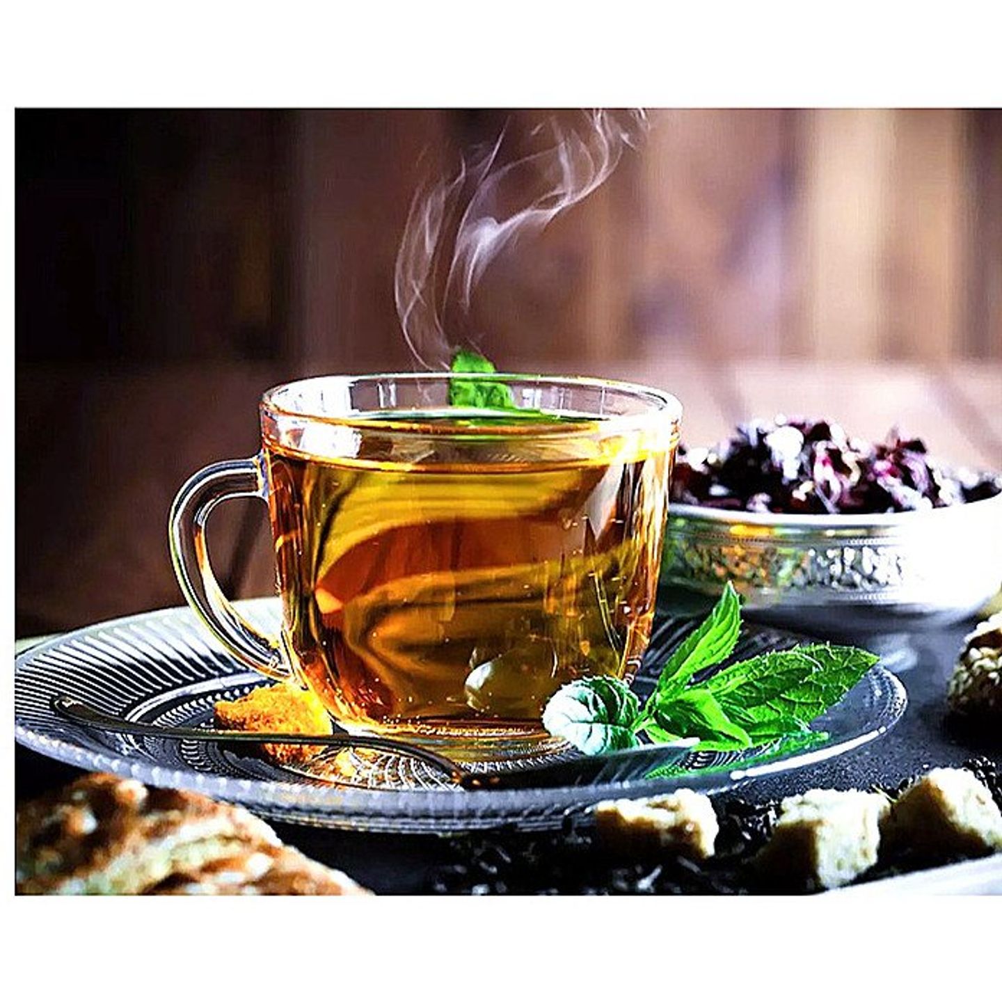 كوب شاي اخضر