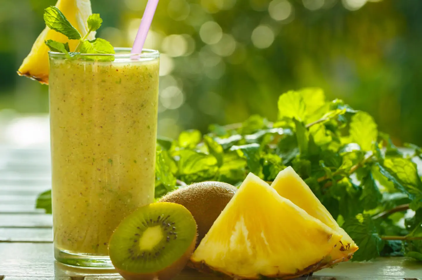 Pineapple And Kiwi Mix