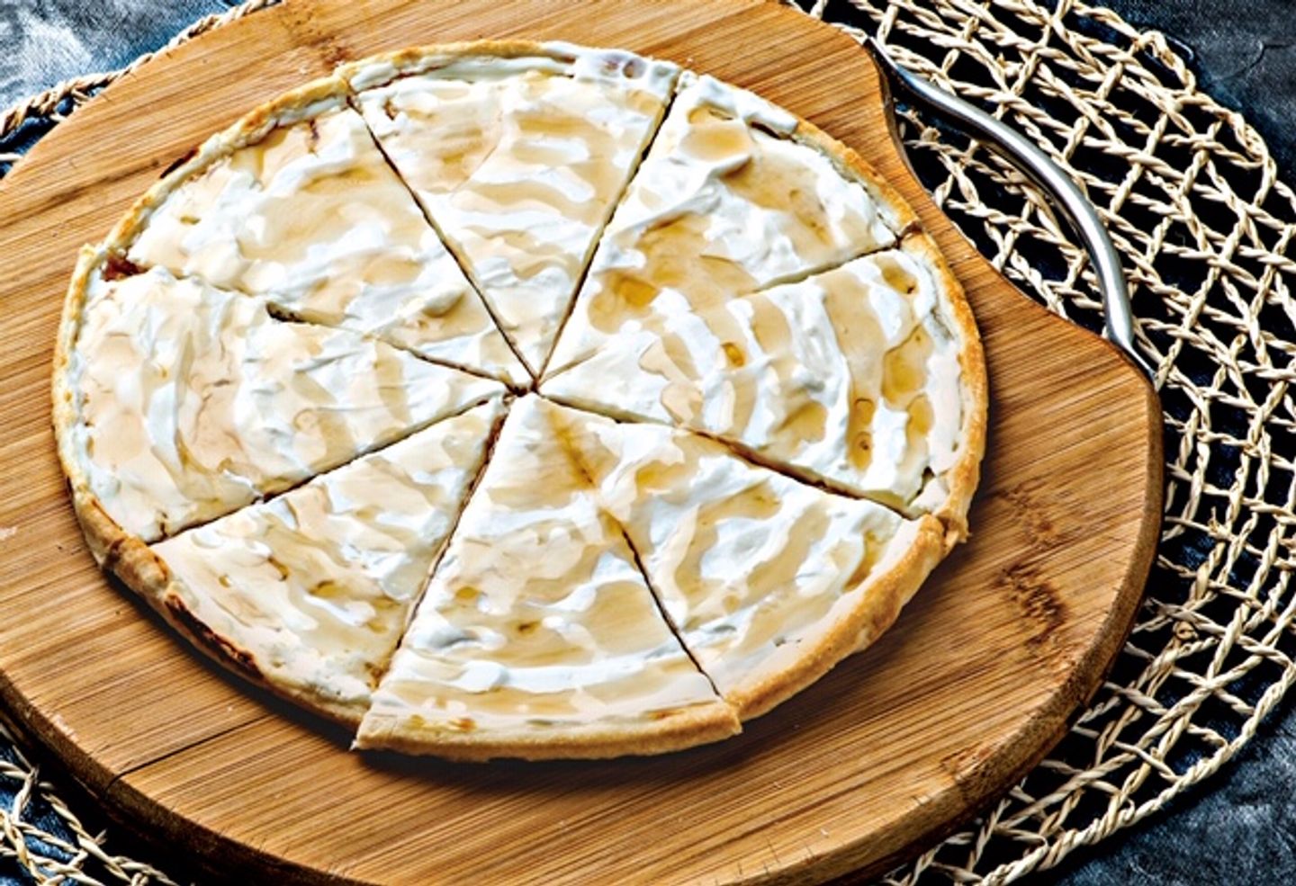 فطيرة لبنة بالعسل