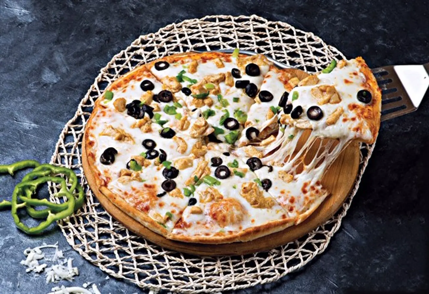 Chicken Pizza - Chekin Pizaa