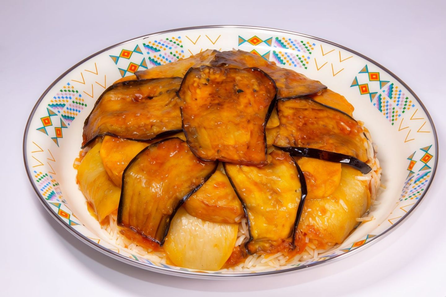 مقلوبة  خضار  رز ابيض (نباتي)بدون دجاج