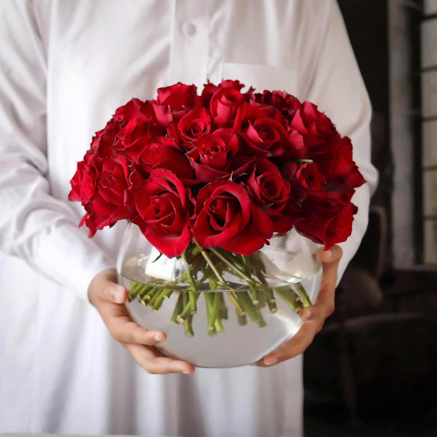 فازة ورد أحمر دائرية 40