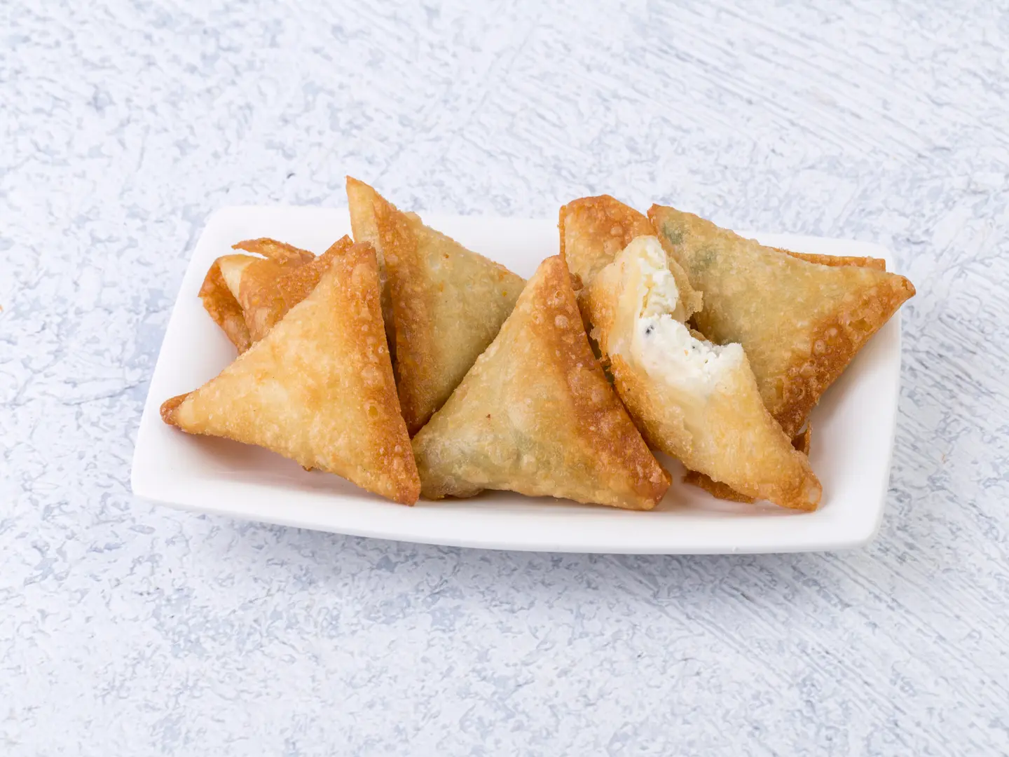 Cheddar Cheese Samosa - A Quarter Of A Kilo
