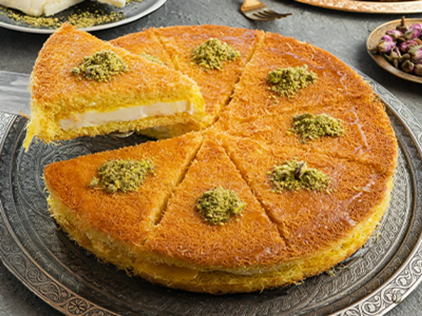 Konafa Saffron Ice Cream