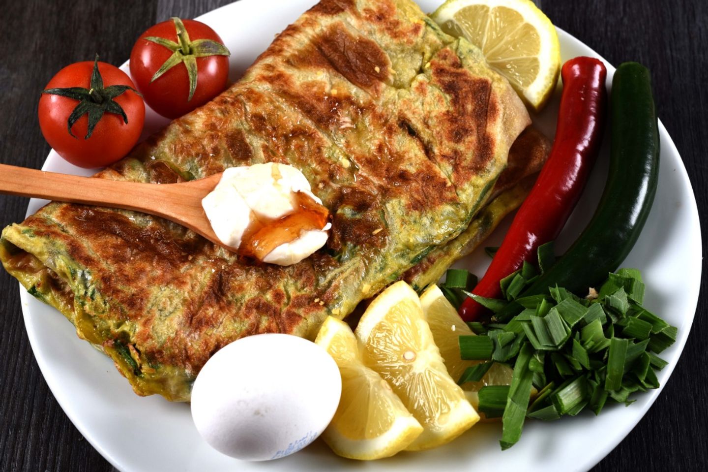 مطبق لبنة بالعسل