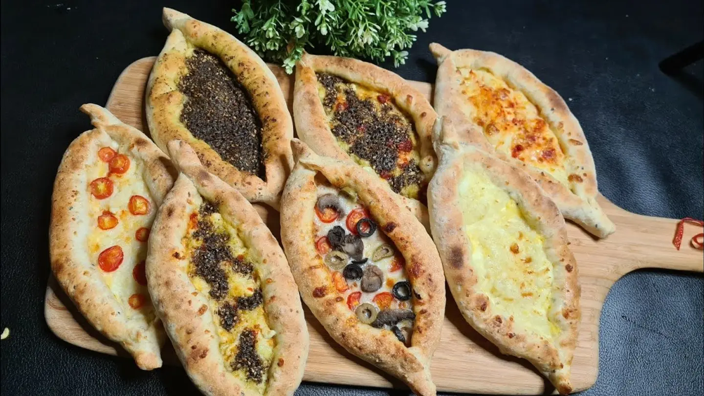 فطيرة  - جبن