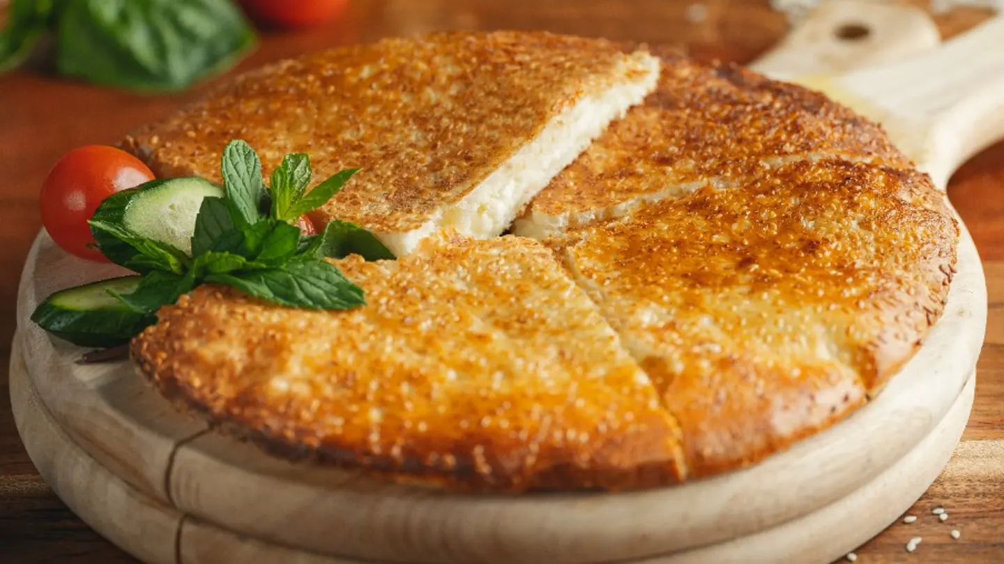عصرونية بالجبنة
