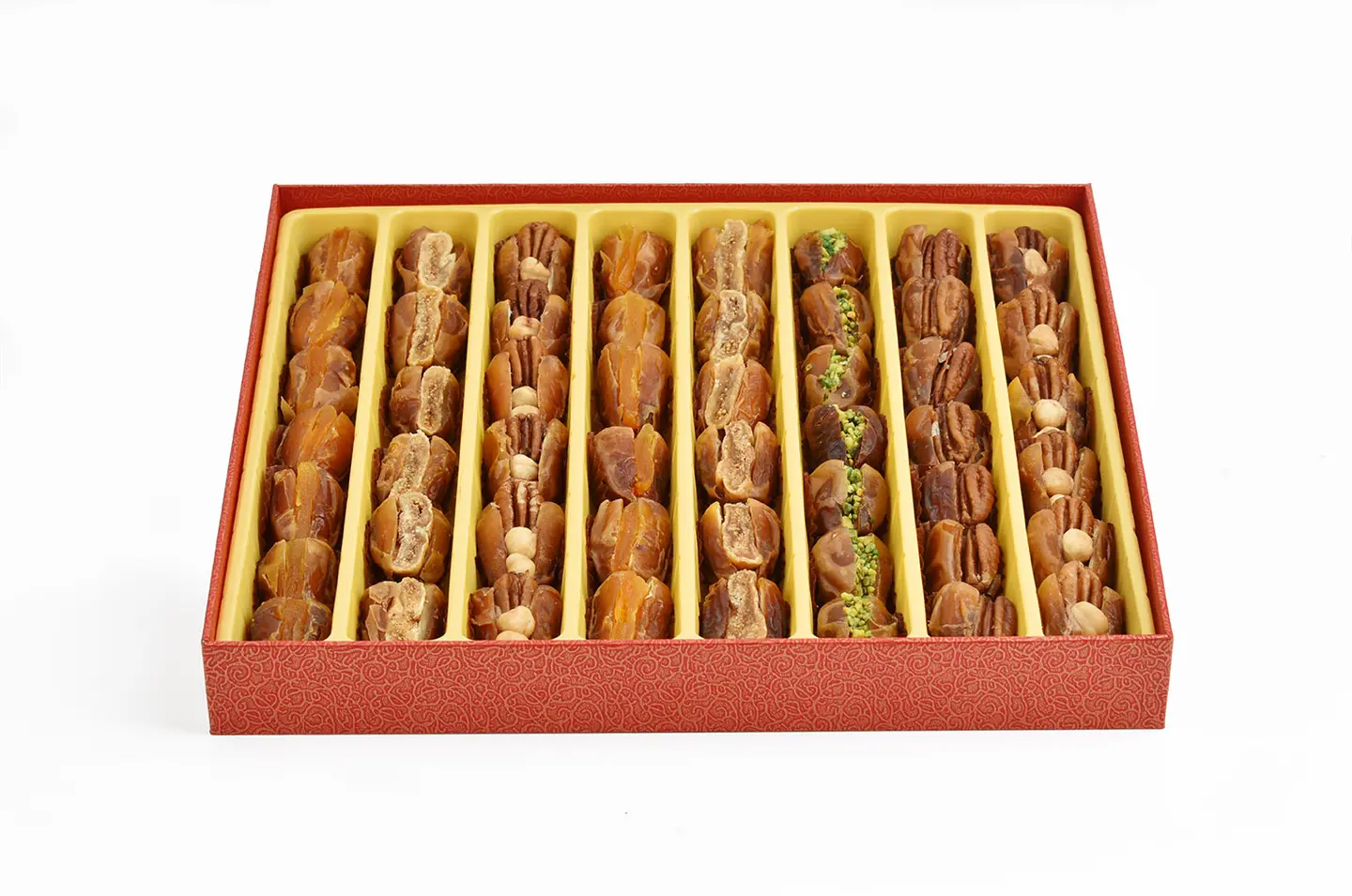 علبة تمر محشي بالمكسرات والفواكة المجففة 900 جرام