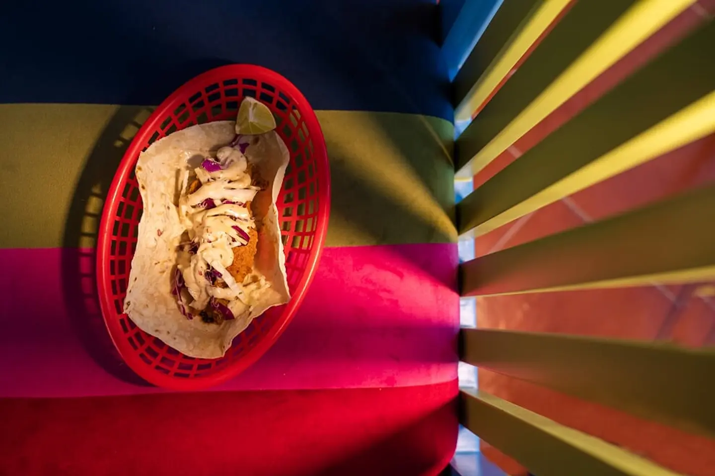 Crispy Chicken Taco With Garlic Sauce