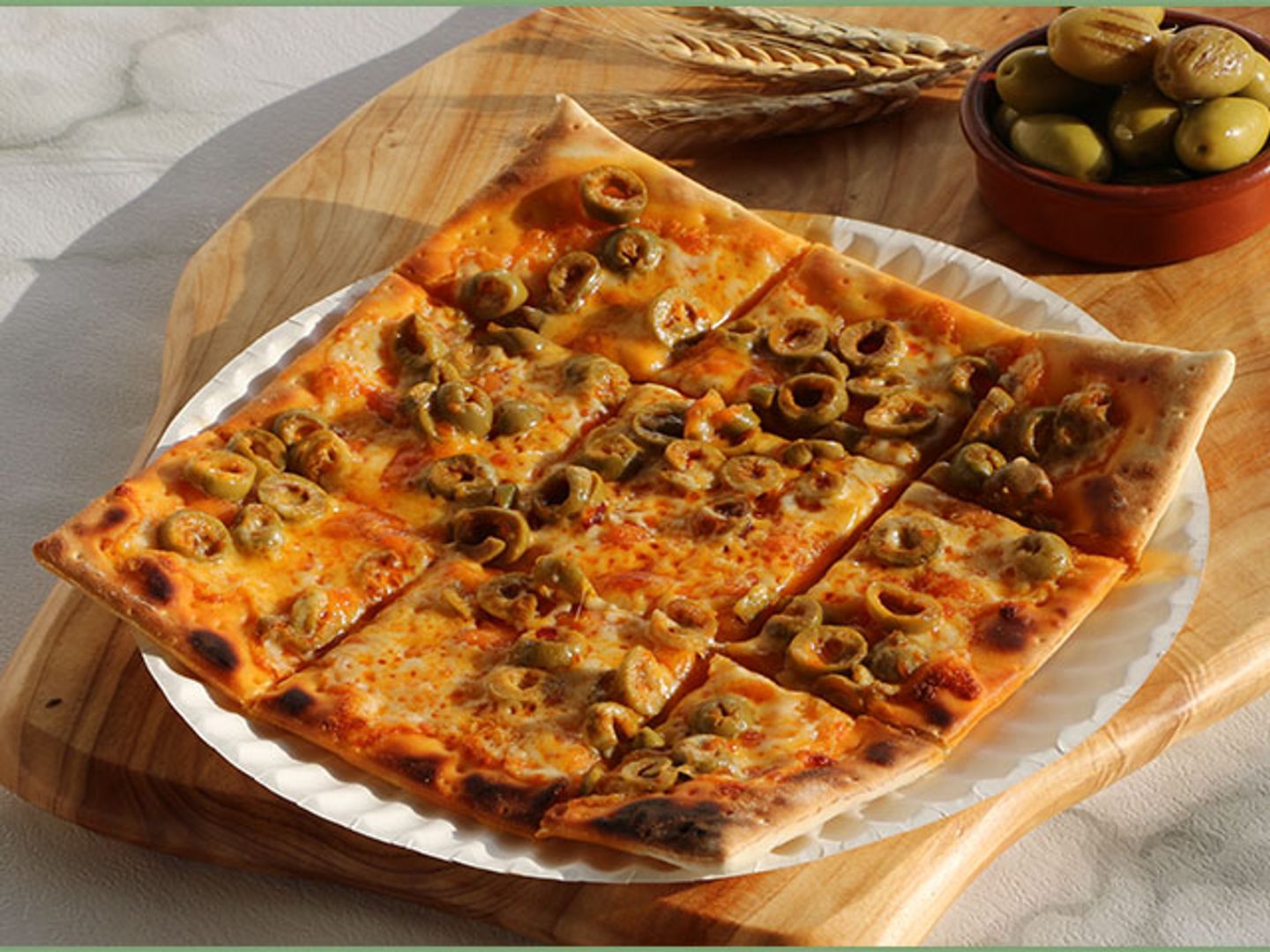 شيدر بالزيتون الحار