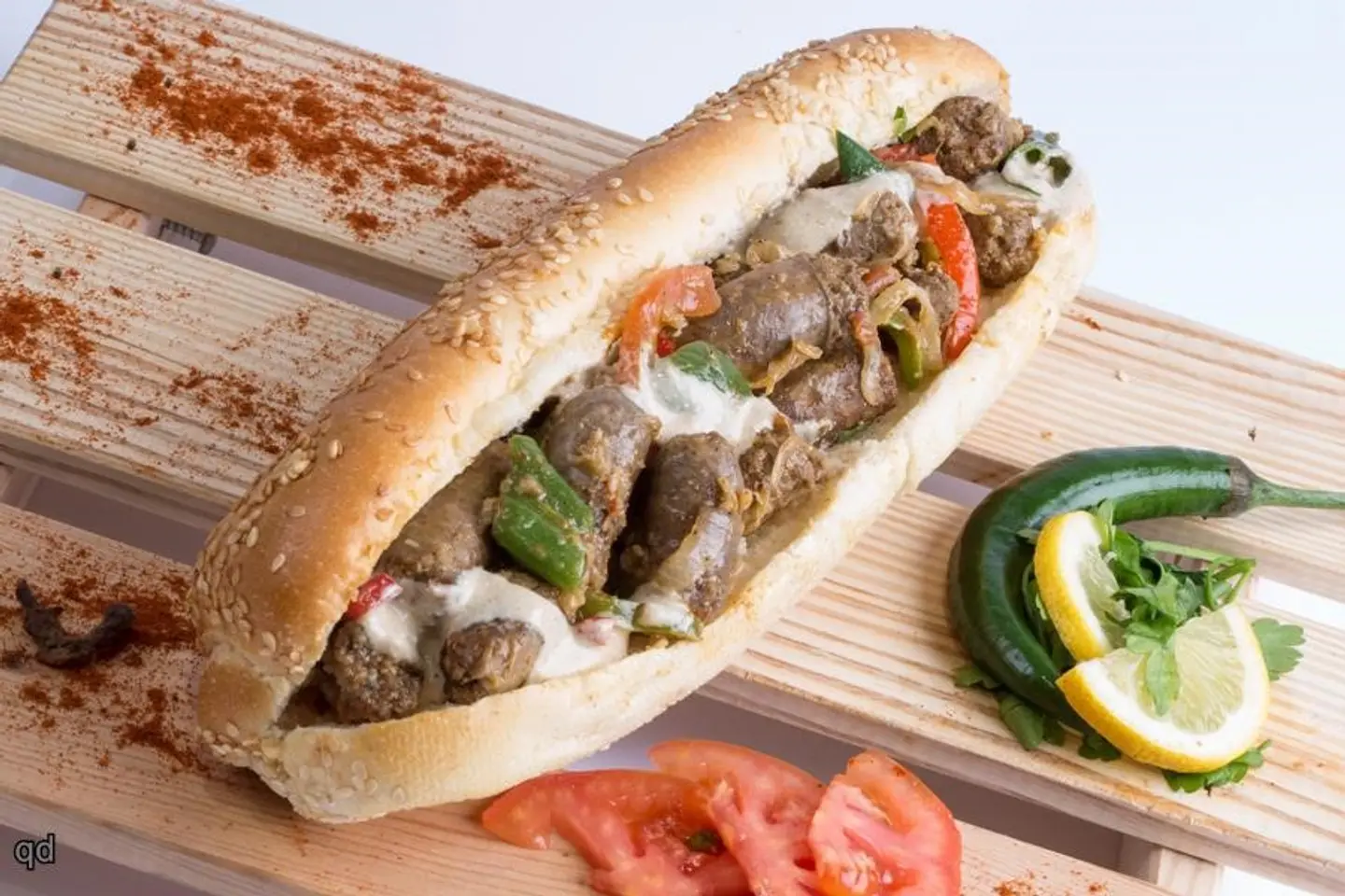 ساندوتش سجق