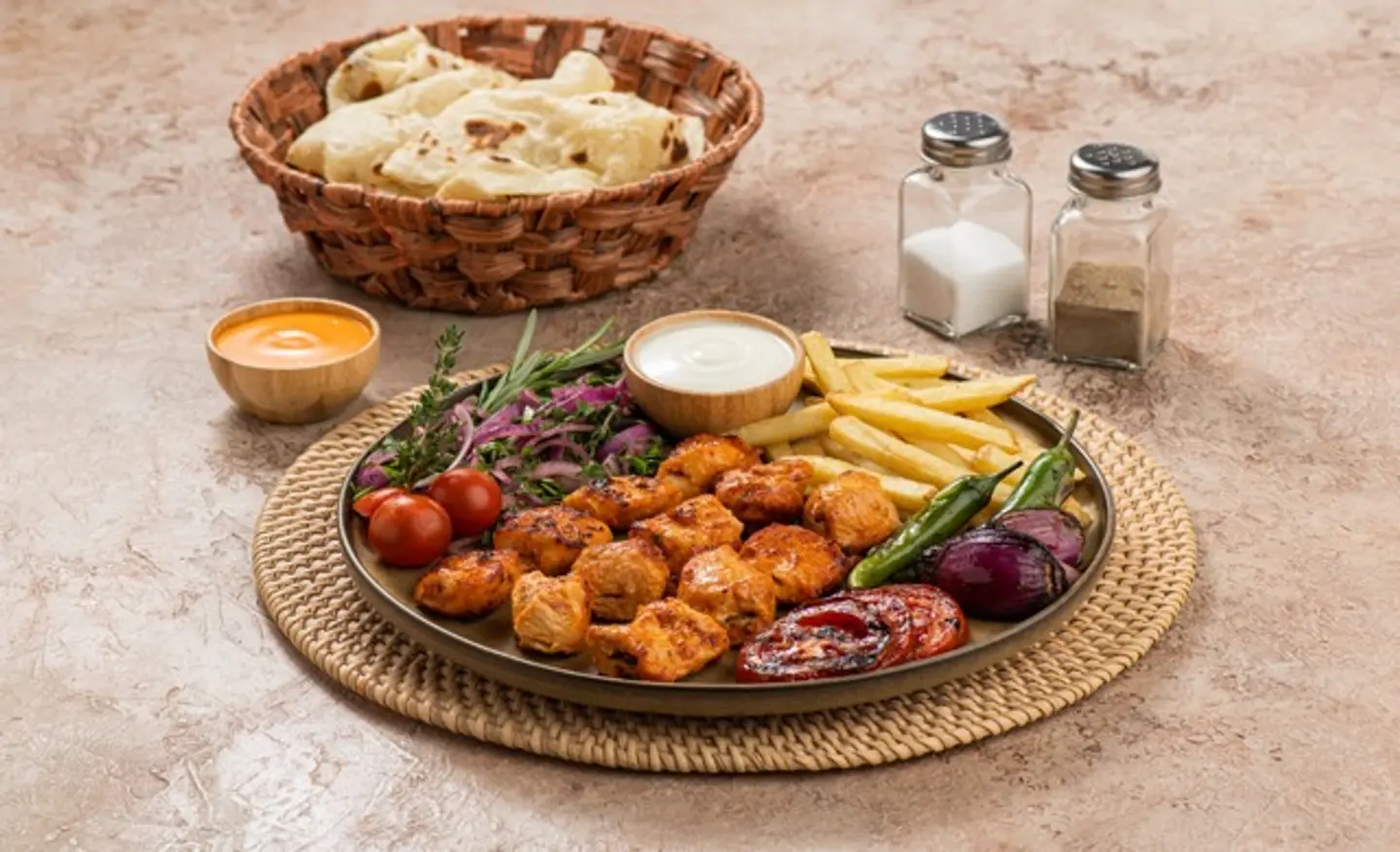 شيش طاووق