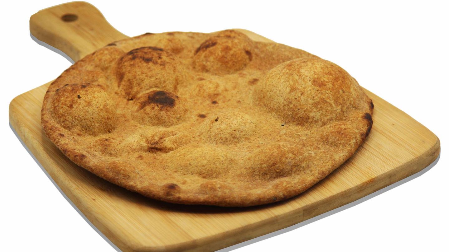 خبز حمر بالتمر