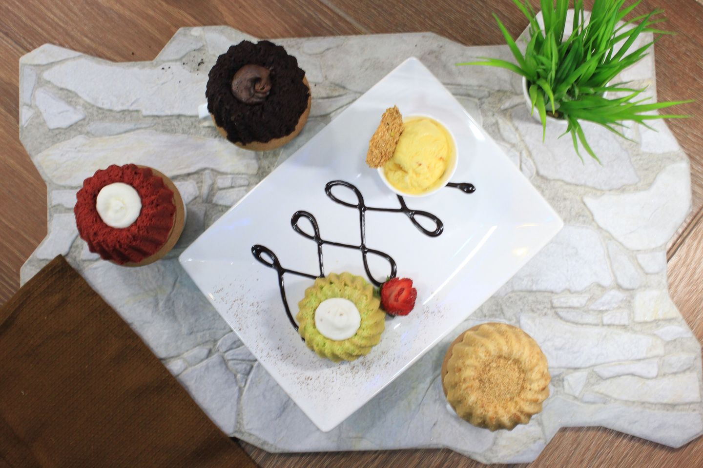 Molten Cake - Chocolate