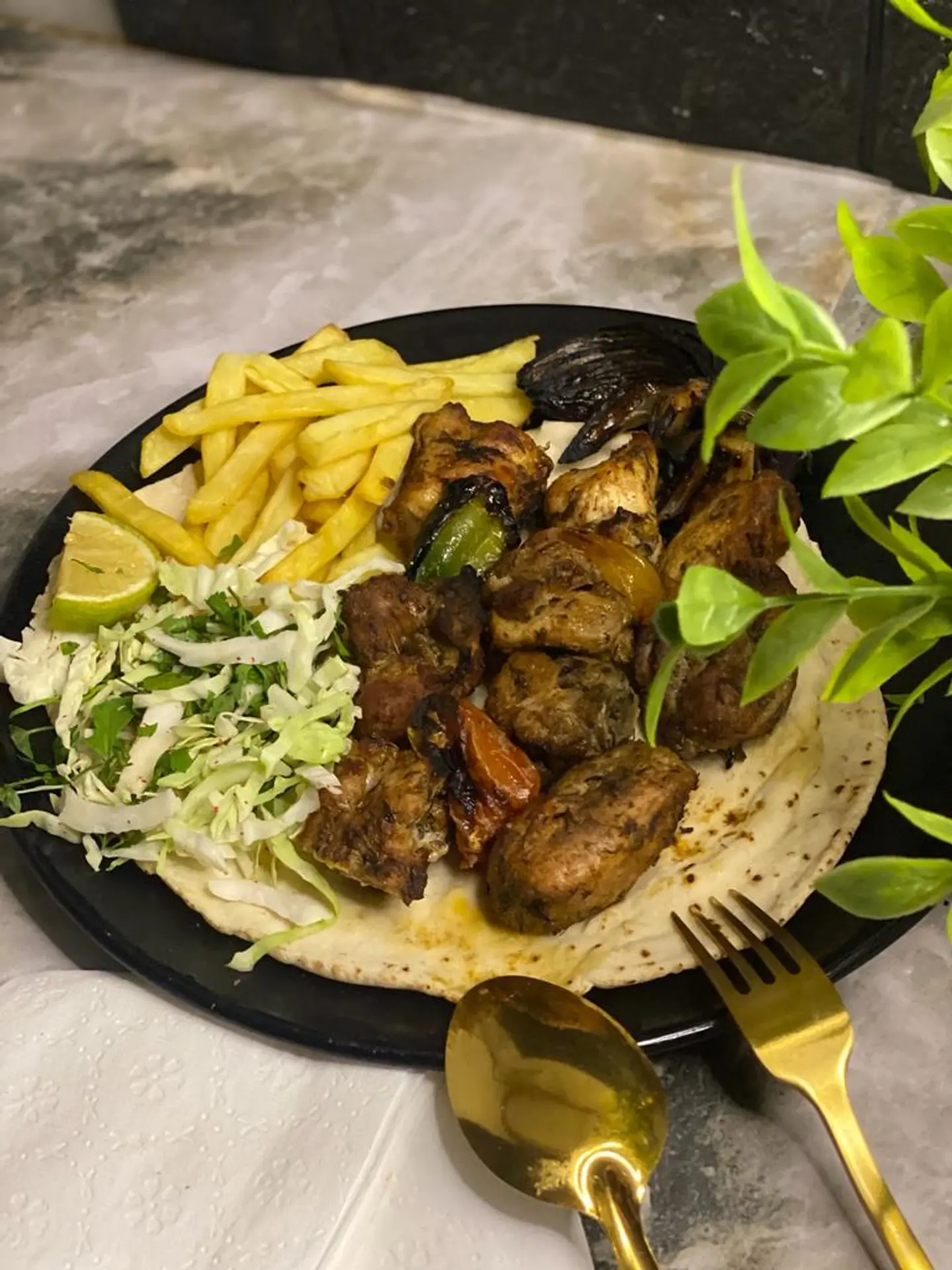 شيش طاووق