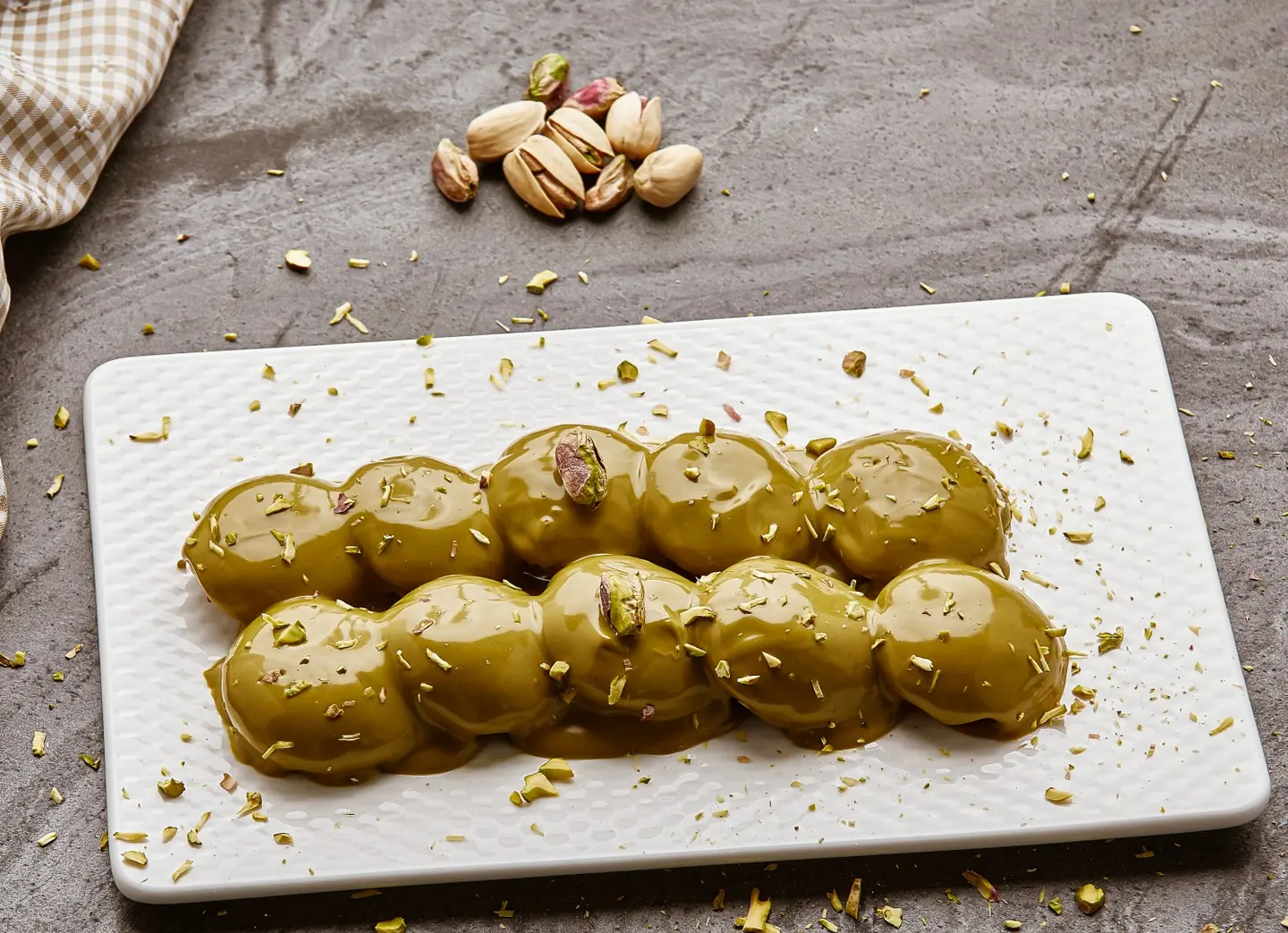 بان كيك بستاشيو - صغير