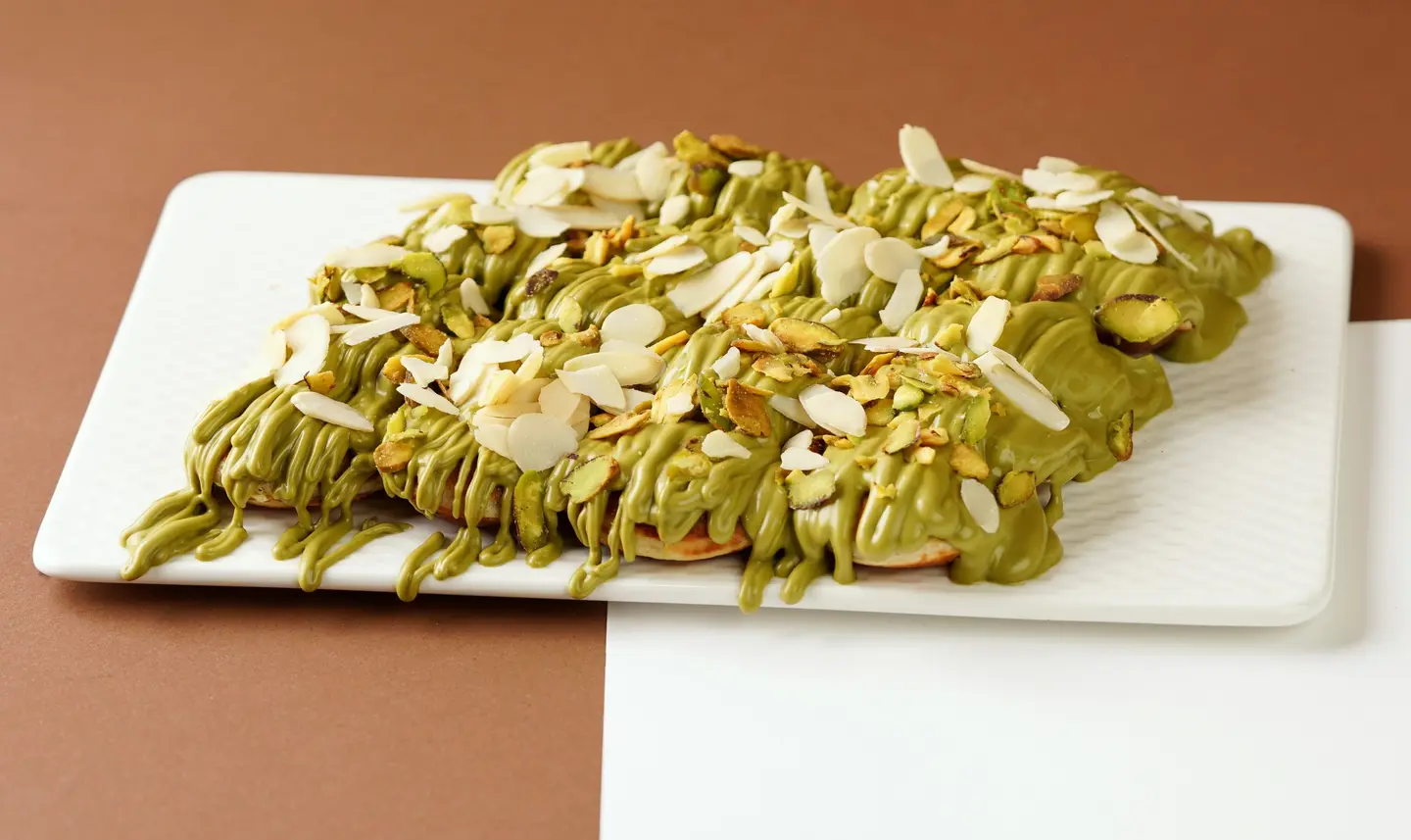 بان كيك بستاشيو - كبير
