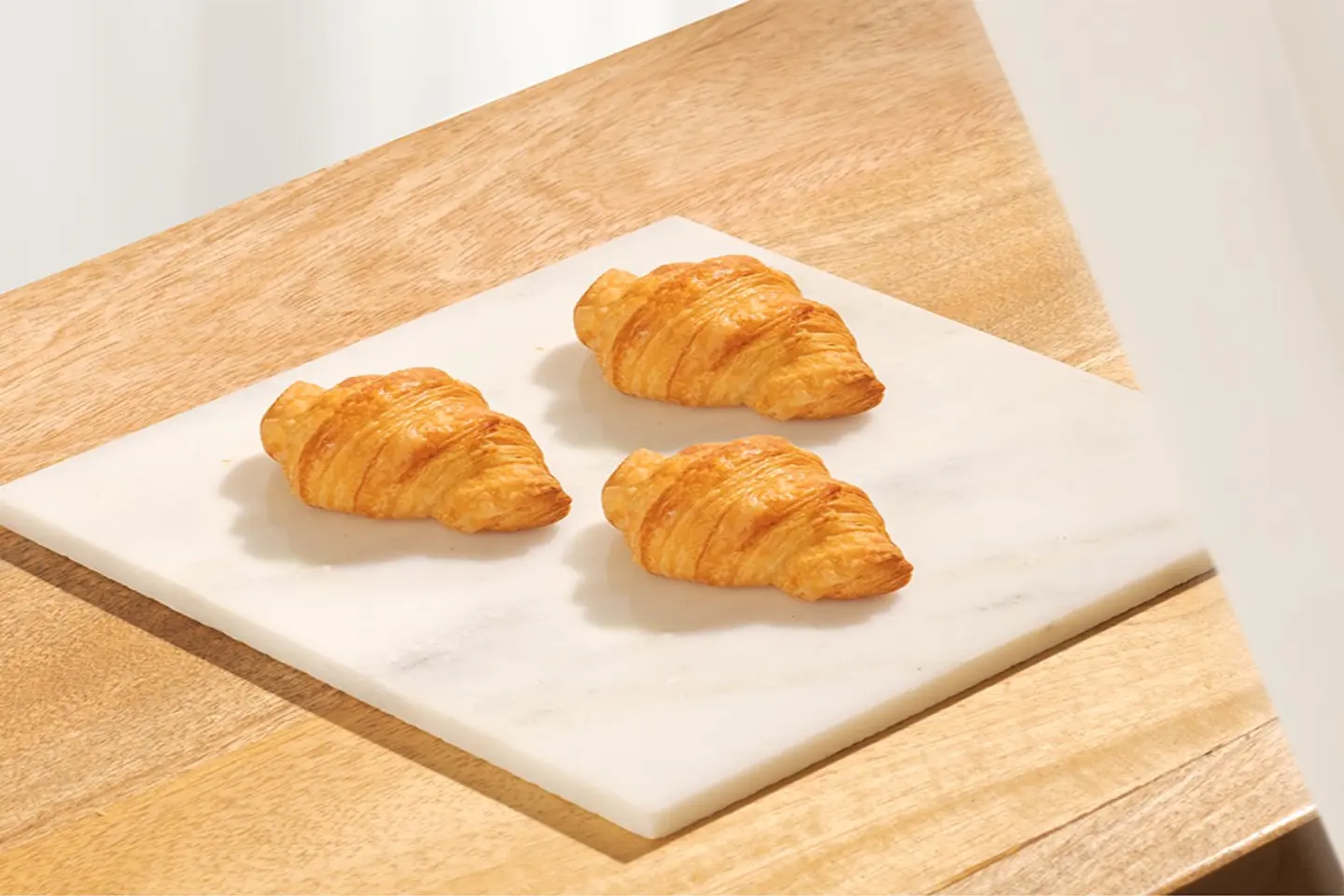 Small Classic Croissant