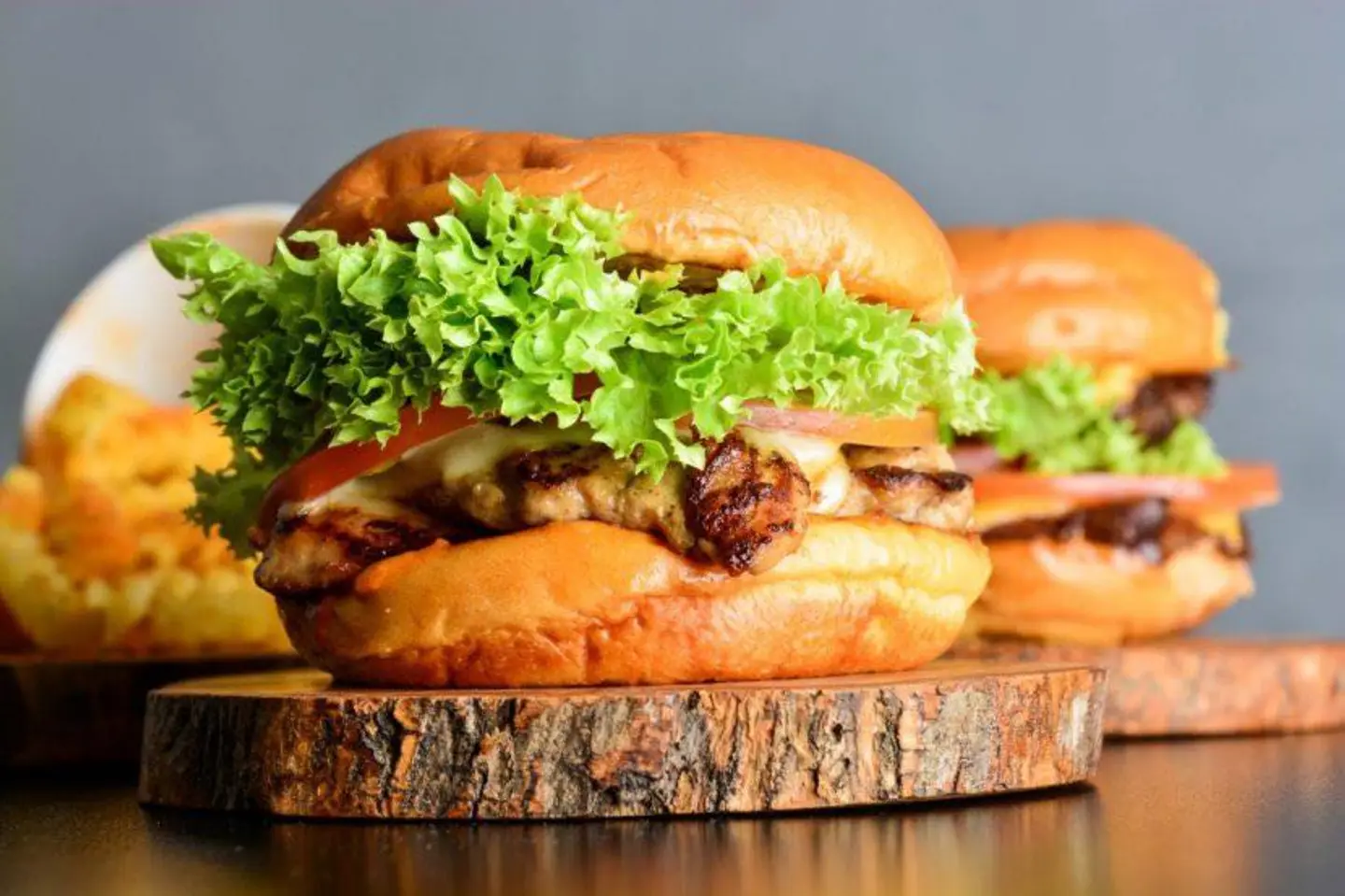 وجبة برجر دجاج