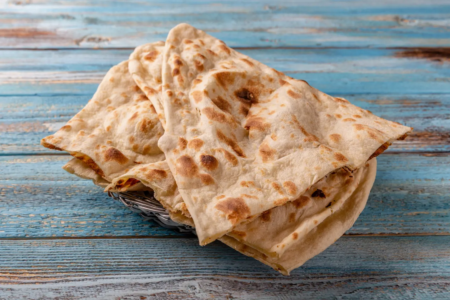 خبز النان بالزبده