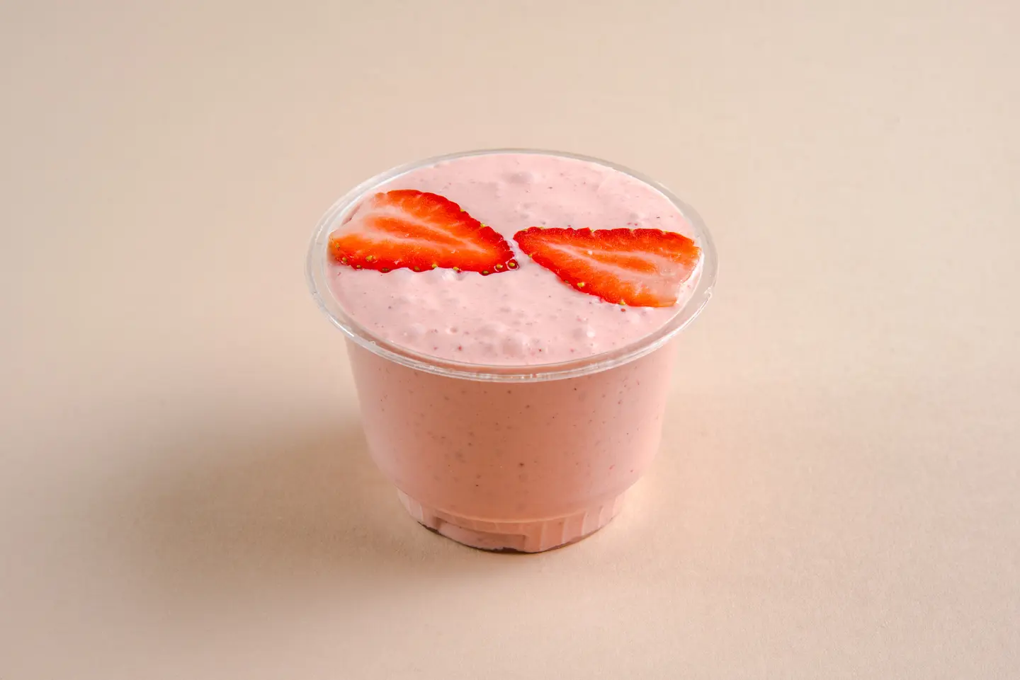 Strawberry  With Cream