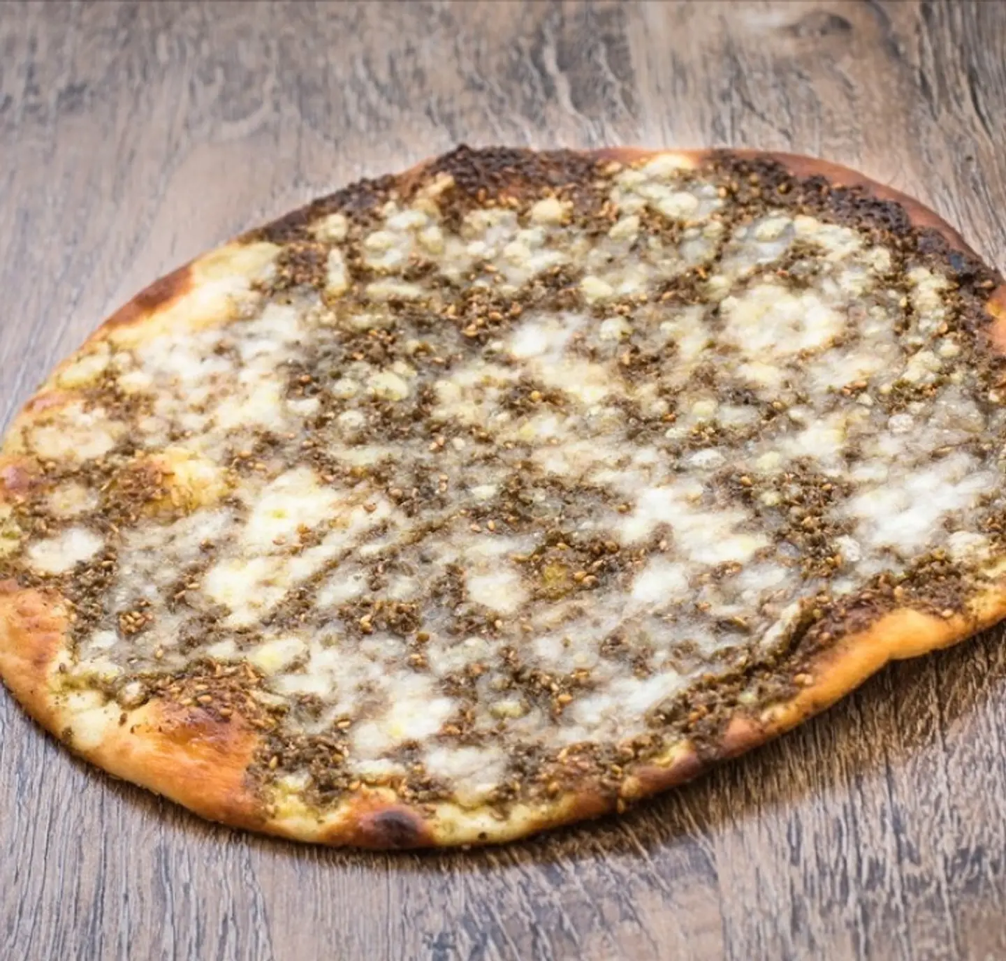 زعتر مع جبنة