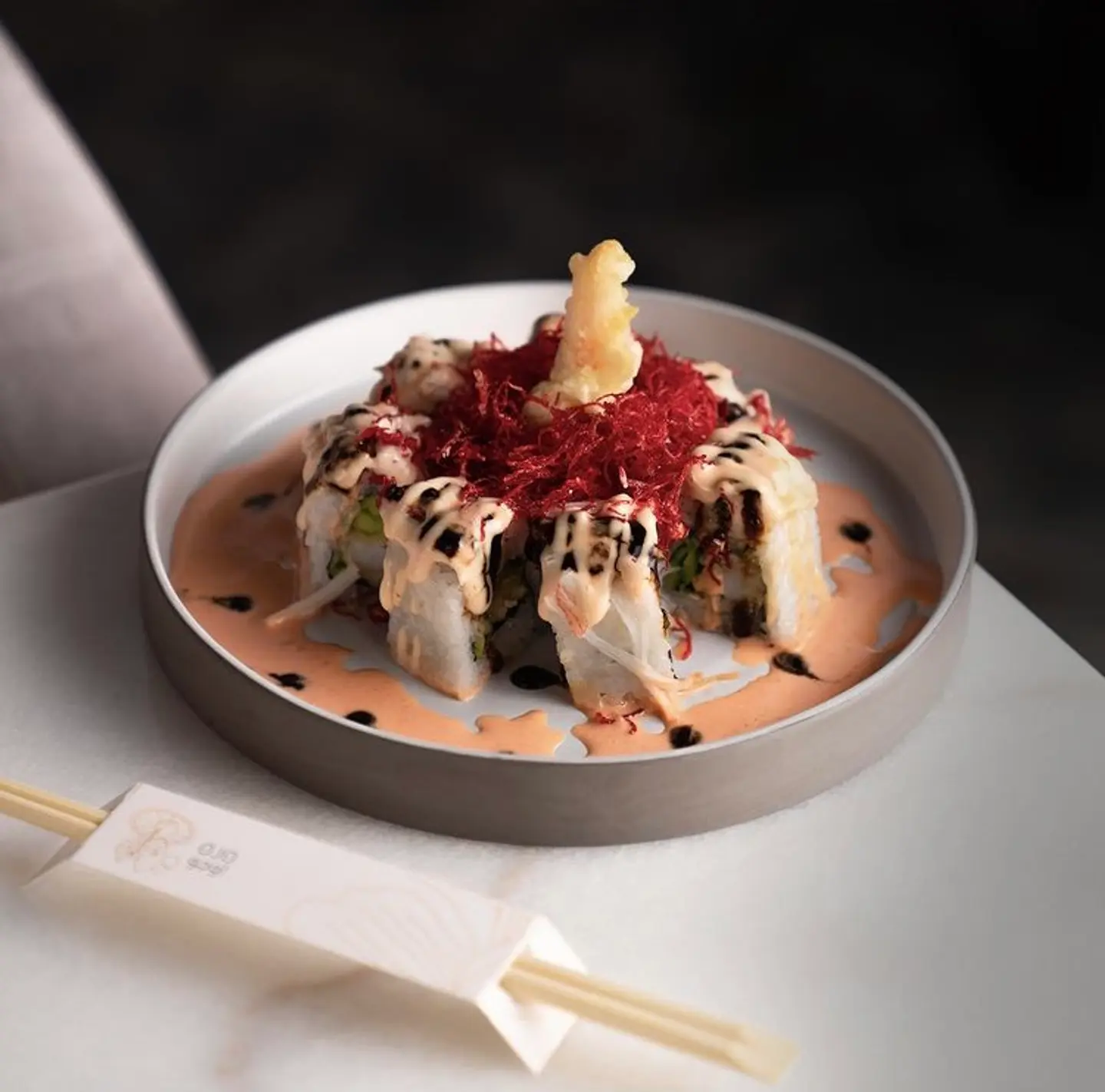 Akai Josei Maki