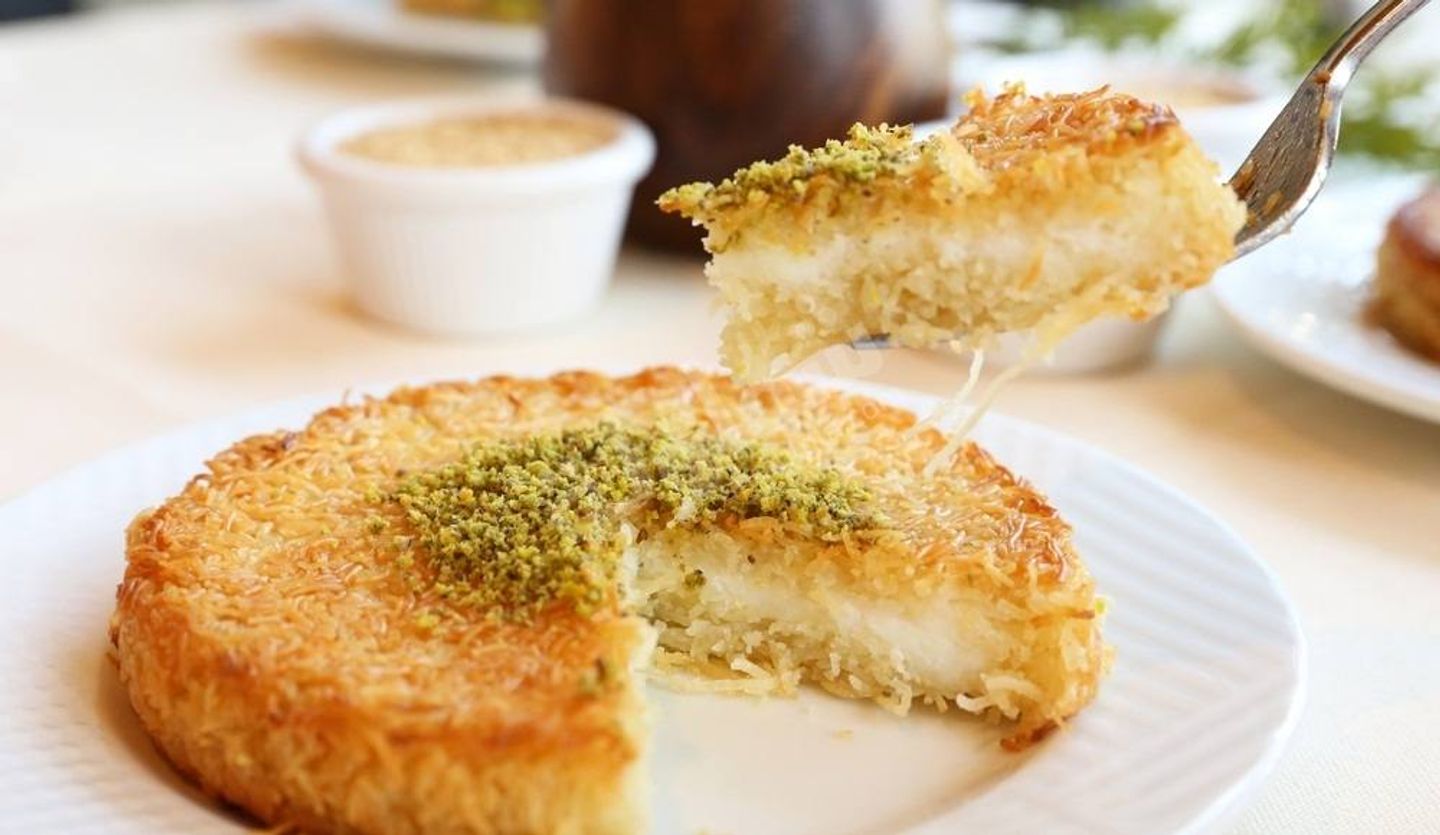 كنافة جبنة - وسط