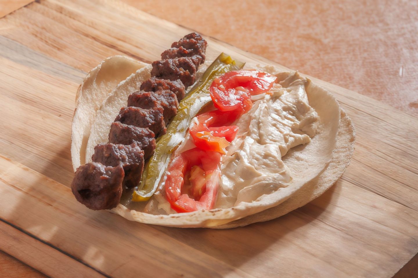 ساندوتش كباب لحم