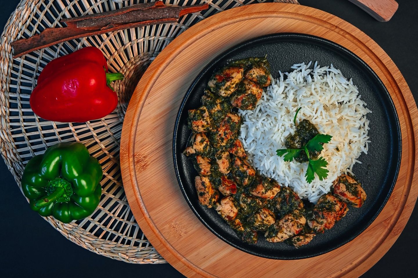 دجاج ملوخية