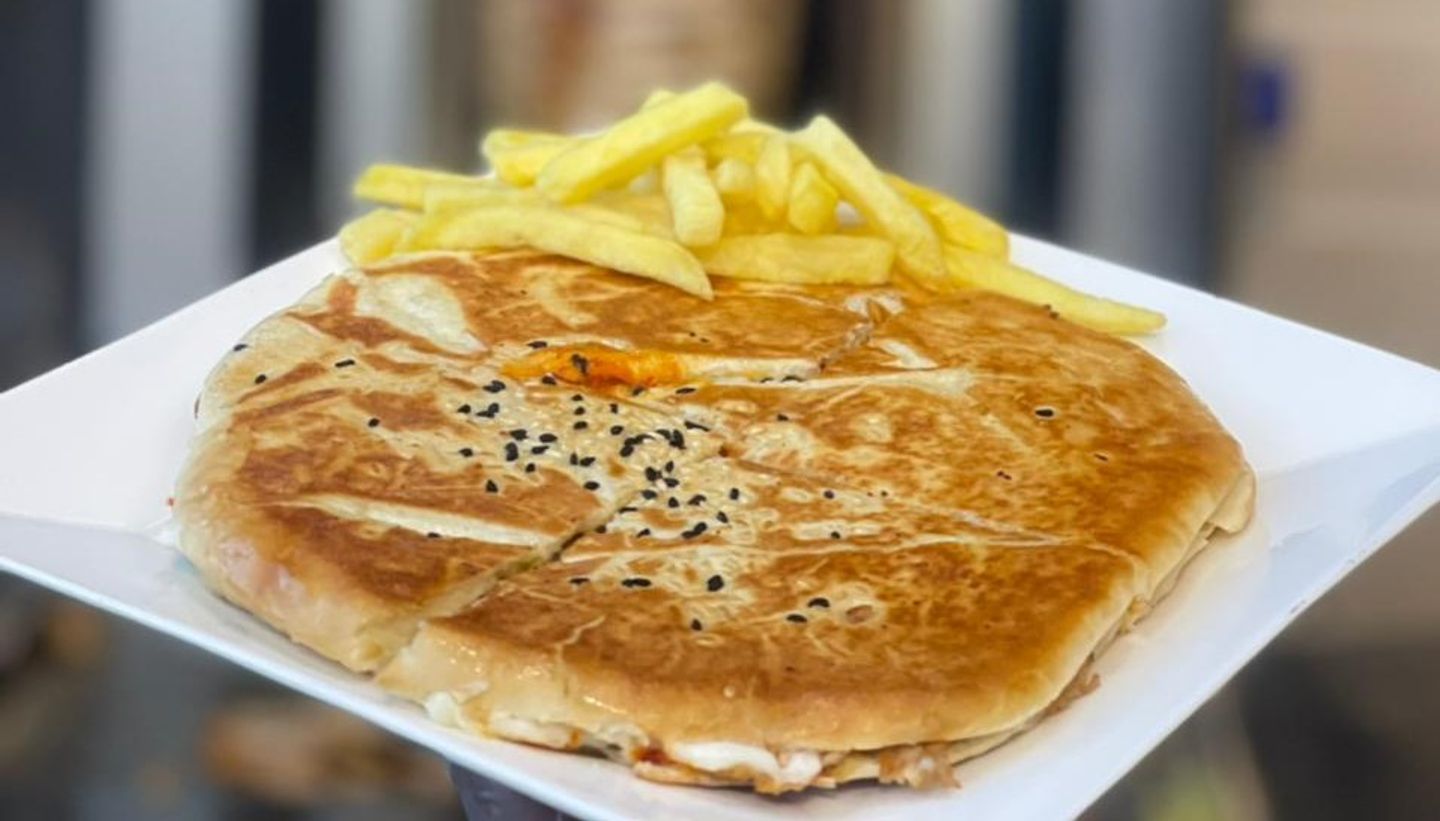 وجبة طوشكا شاورما