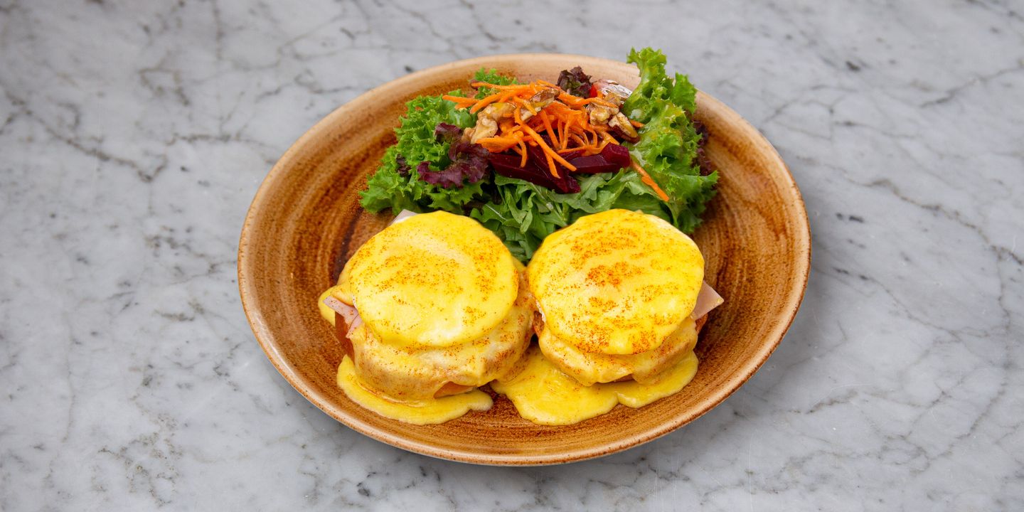 Eggs Benedict Smoked Turkey