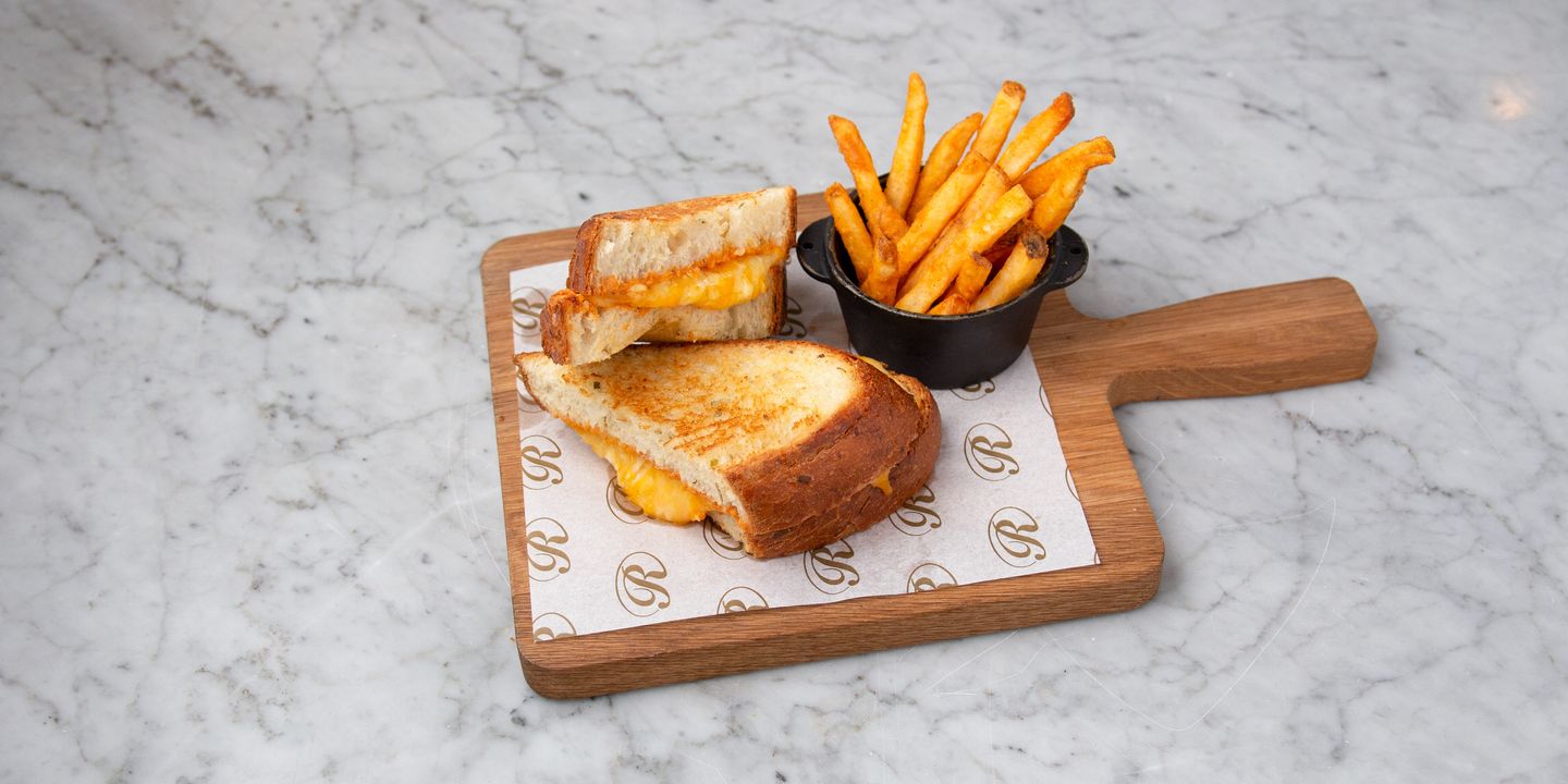 Cheese Lover’s Melt
