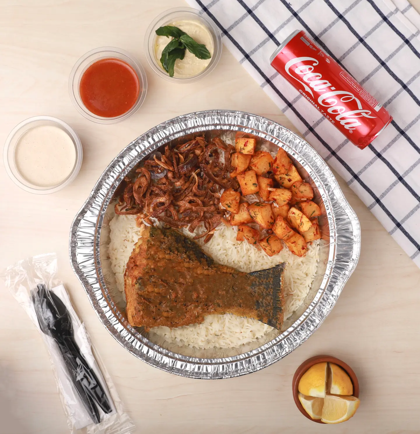 وجبة نفر سمك مقلي مع رز ابيض