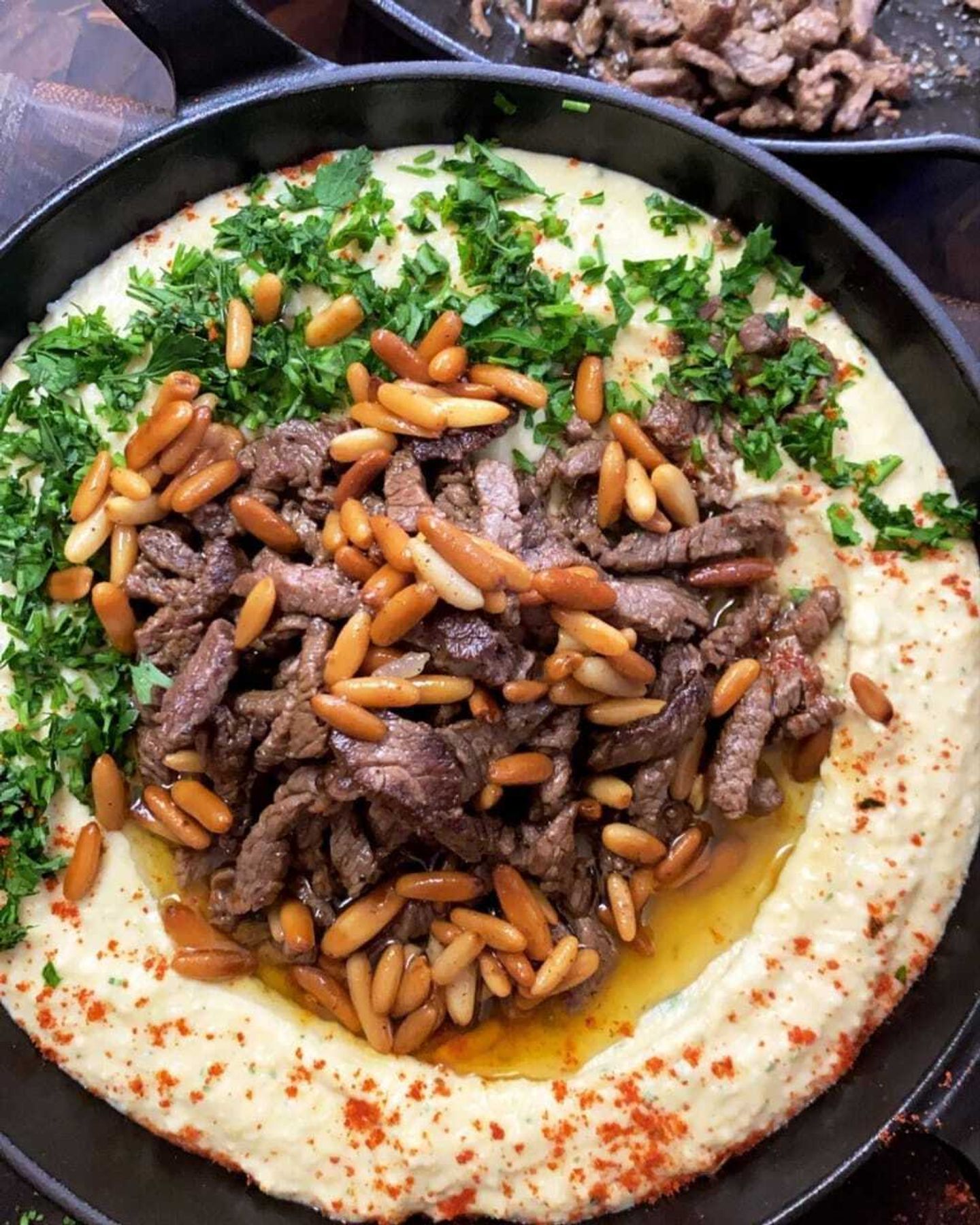 Hummus With Meat And Pine